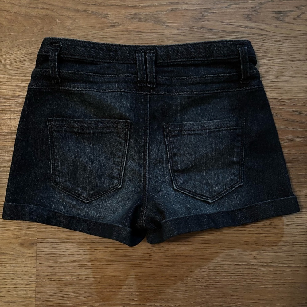 Women's Denim Shorts - Picture 4 of 4